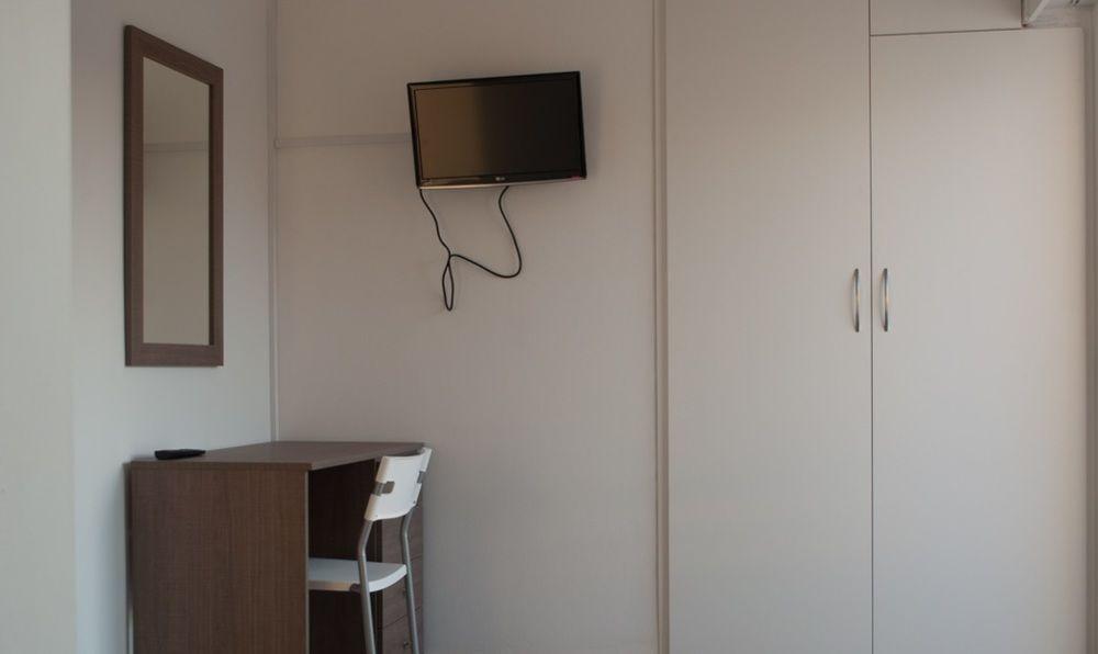 St. George Rent Rooms Larnaca Bagian luar foto