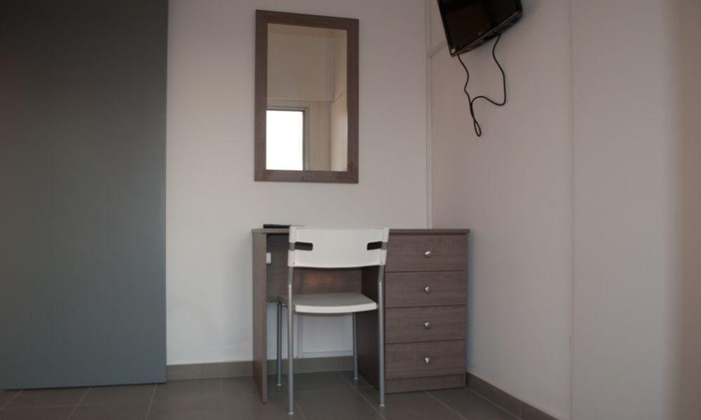 St. George Rent Rooms Larnaca Bagian luar foto