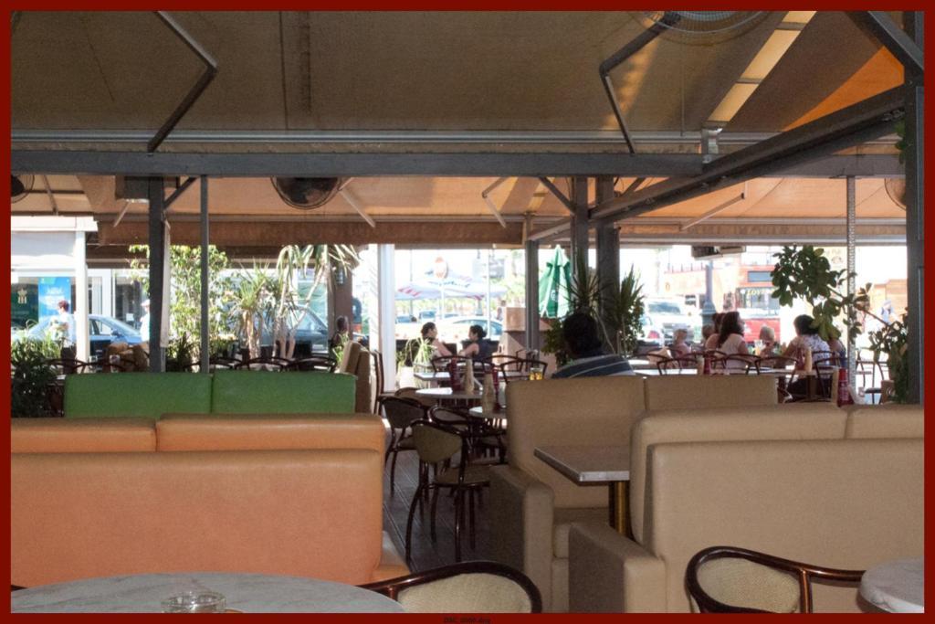 St. George Rent Rooms Larnaca Bagian luar foto