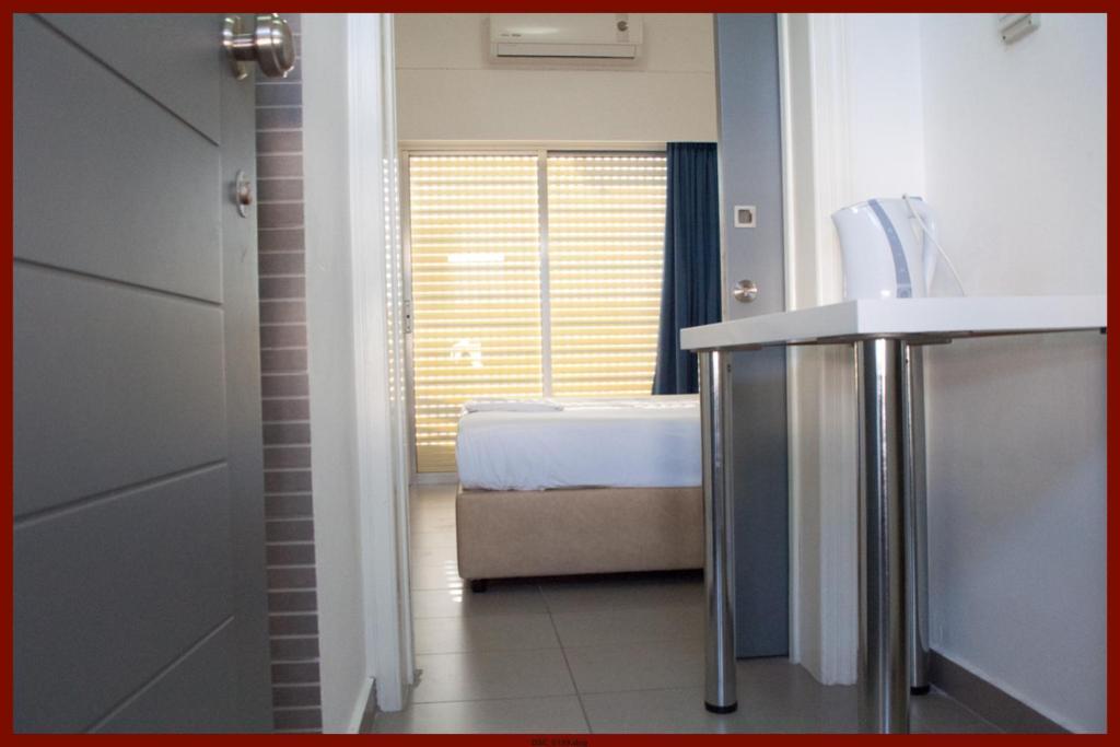 St. George Rent Rooms Larnaca Bagian luar foto